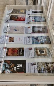 Exposición de libros de socios/as de la Asociación Riojana de Escritores/as Biblioteca de La Rioja (Logroño) del 15 al 30 de abril de 2024 2 EXPO ARE